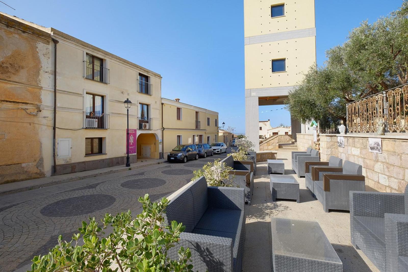 Su Nuraghe Hotel ซานต์อันนาอาเรซี ภายนอก รูปภาพ